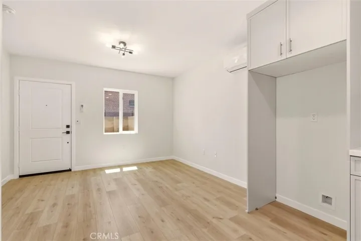 2155 Euclid Avenue A, Long Beach, California 90815
