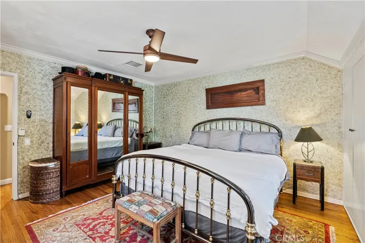 4416 Morella Avenue, Studio City, California 91607