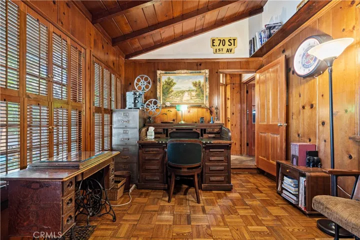 4416 Morella Avenue, Studio City, California 91607