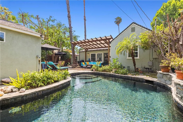 4416 Morella Avenue, Studio City, California 91607