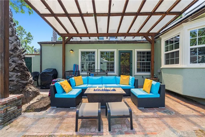 4416 Morella Avenue, Studio City, California 91607