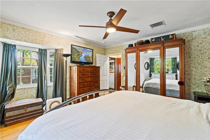 4416 Morella Avenue, Studio City, California 91607