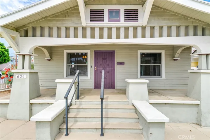 Built in 1912, 4 Bedrooms, 1.5 Bathrooms