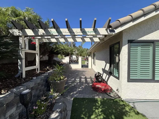 1141 Sundale Rd, El Cajon, California 92019