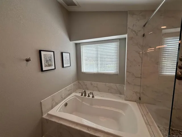 1141 Sundale Rd, El Cajon, California 92019