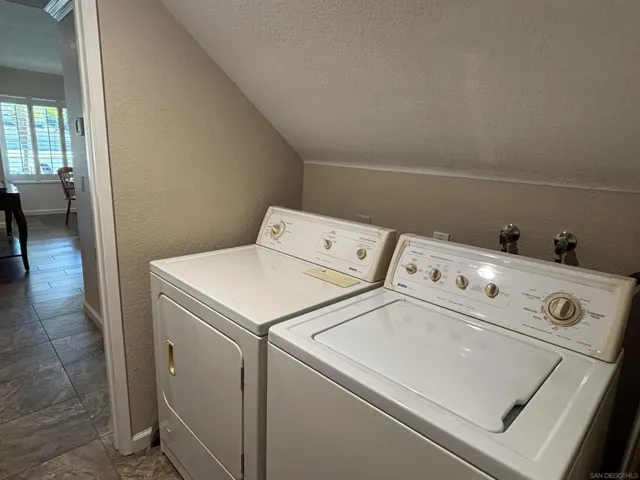 1141 Sundale Rd, El Cajon, California 92019