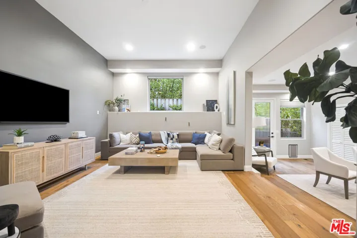 28935 W Beach Lane, Malibu, California 90265