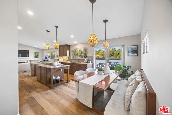 28935 W Beach Lane, Malibu, California 90265