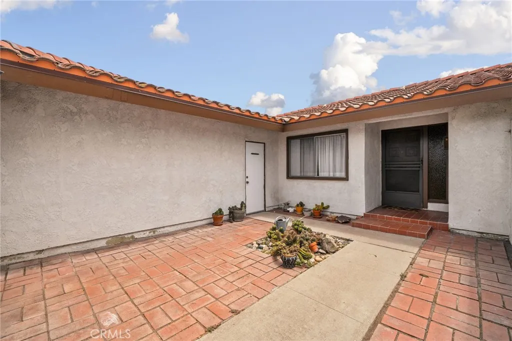 174 Fulton, Upland, California 91786 — photo 4