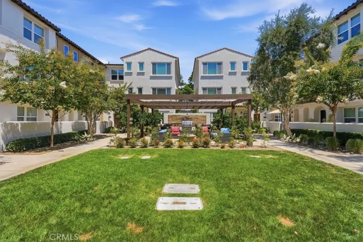 1803 Sonata, La Habra, California 90631