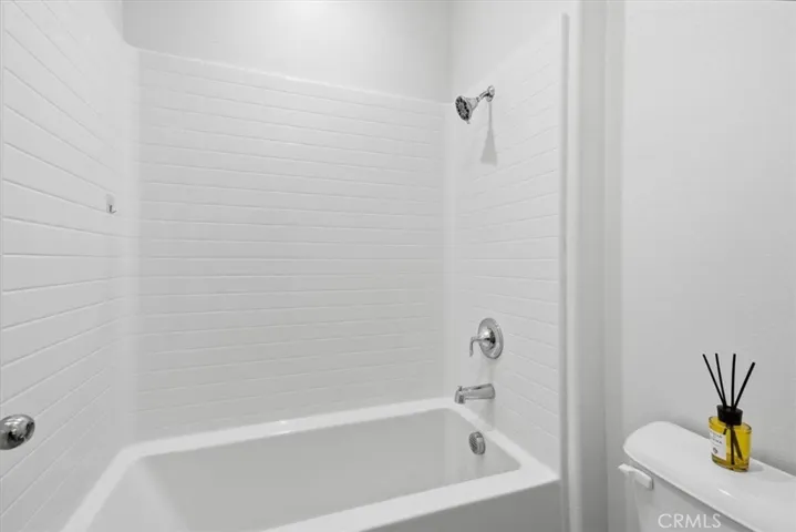 1803 Sonata, La Habra, California 90631