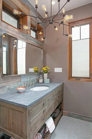 332 N Sierra Ave, Solana Beach, California 92075