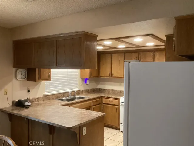 14556 Mojave Street, Hesperia, California 92345