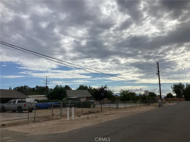 14556 Mojave Street, Hesperia, California 92345