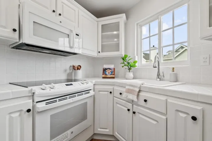 210 Park Avenue, Santa Cruz, California 95062