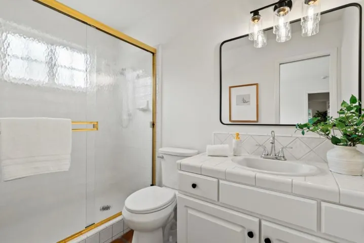 210 Park Avenue, Santa Cruz, California 95062