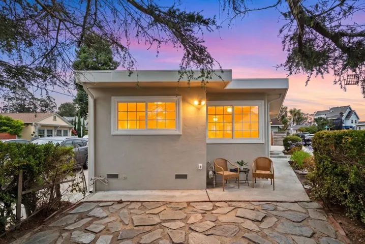 210 Park Avenue, Santa Cruz, California 95062