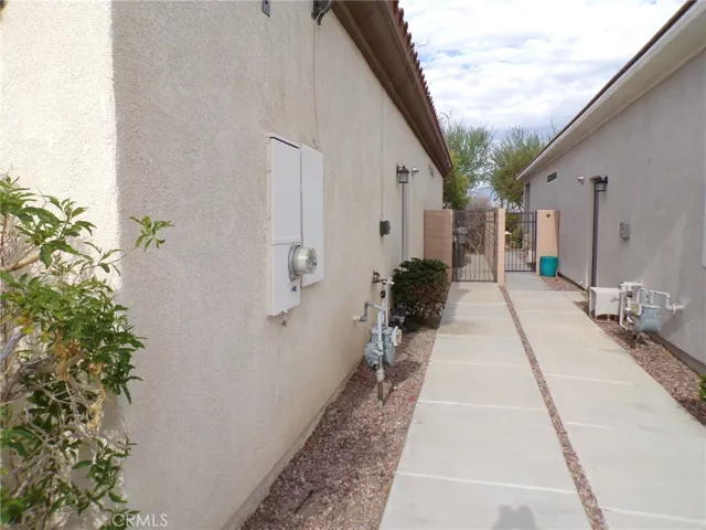 38821 Camino Aguacero, Indio, California 92203