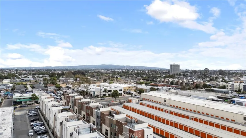809 Brickyard Lane, Costa Mesa, California 92627
