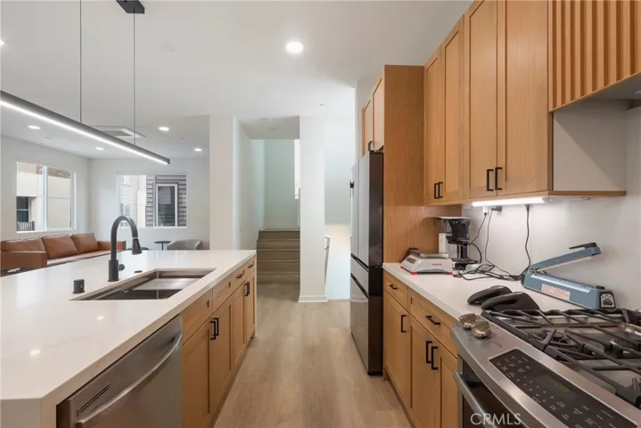 809 Brickyard Lane, Costa Mesa, California 92627