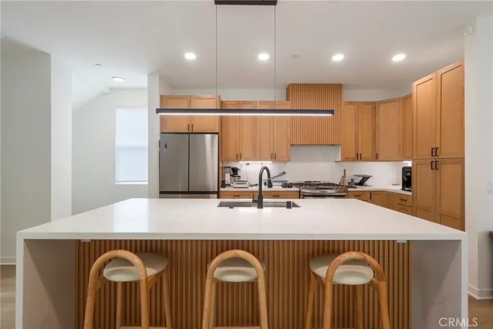 809 Brickyard Lane, Costa Mesa, California 92627