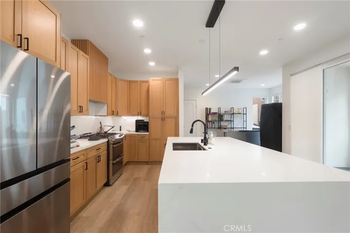 809 Brickyard Lane, Costa Mesa, California 92627