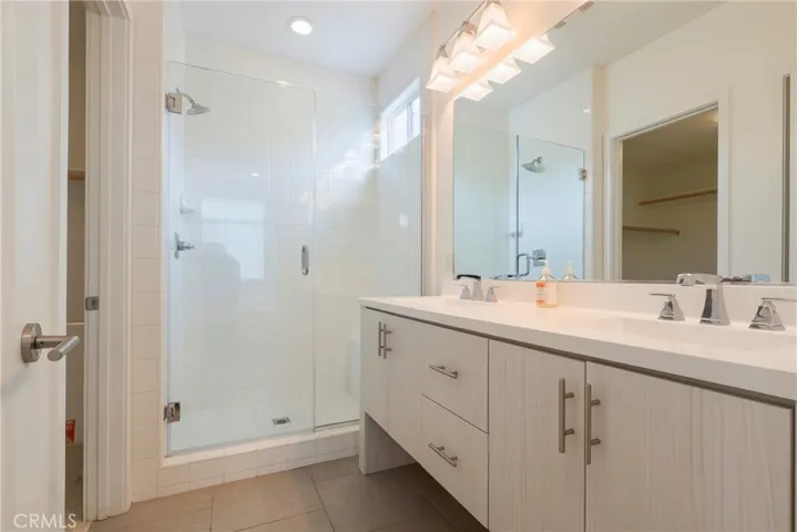 809 Brickyard Lane, Costa Mesa, California 92627