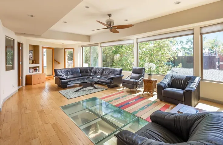 2247 El Amigo Rd, Del Mar, California 92014