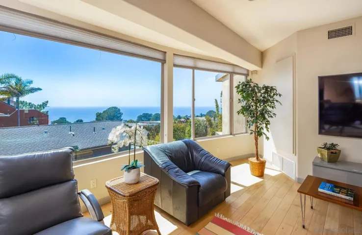 2247 El Amigo Rd, Del Mar, California 92014