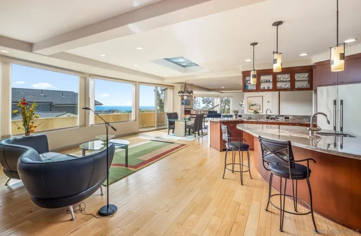 2247 El Amigo Rd, Del Mar, California 92014