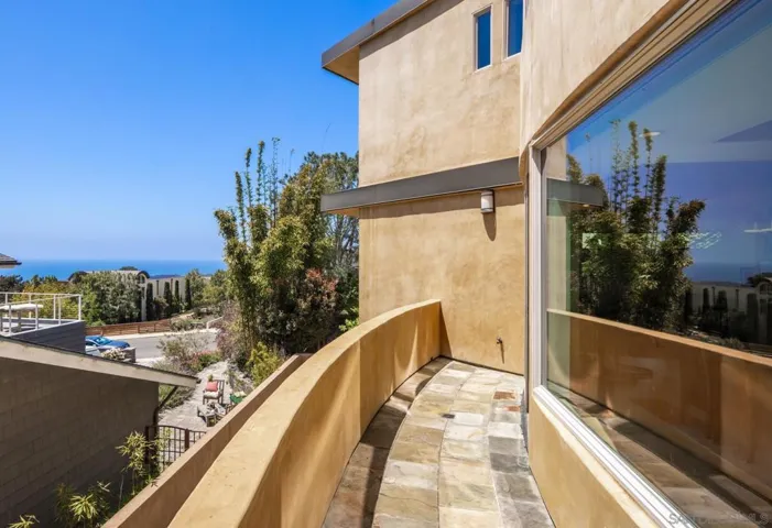 2247 El Amigo Rd, Del Mar, California 92014