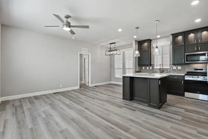 400 N Melrose Drive N 14, Vista, California 92083 — photo 4