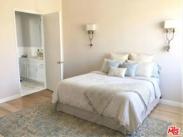 750 S Bundy Drive 203, Los Angeles, California 90049