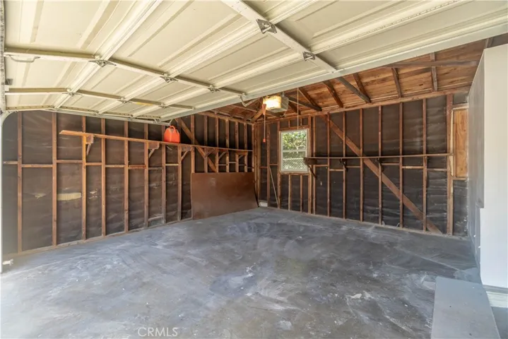 2 car direct access garage