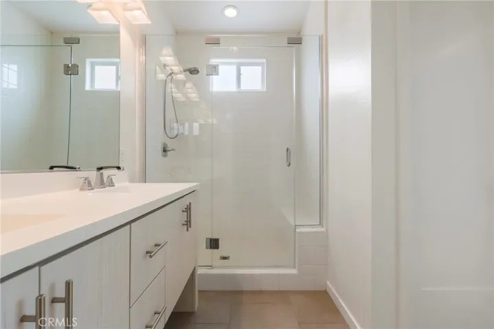 809 Brickyard Lane, Costa Mesa, California 92627