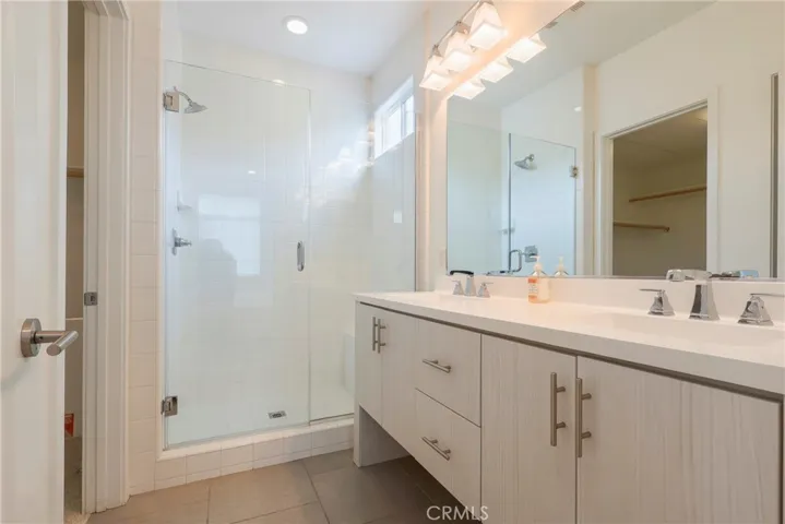 809 Brickyard Lane, Costa Mesa, California 92627