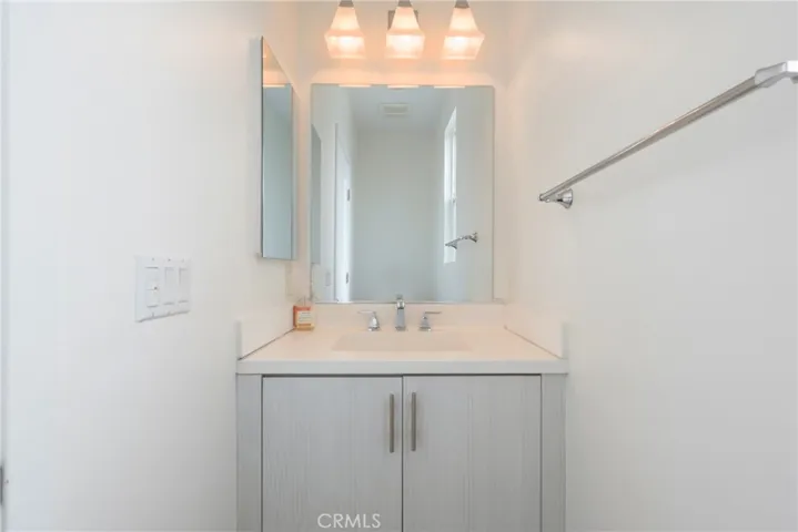 809 Brickyard Lane, Costa Mesa, California 92627