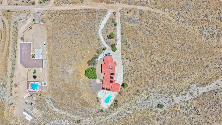 8988 Buena Vista, Apple Valley, California 92308