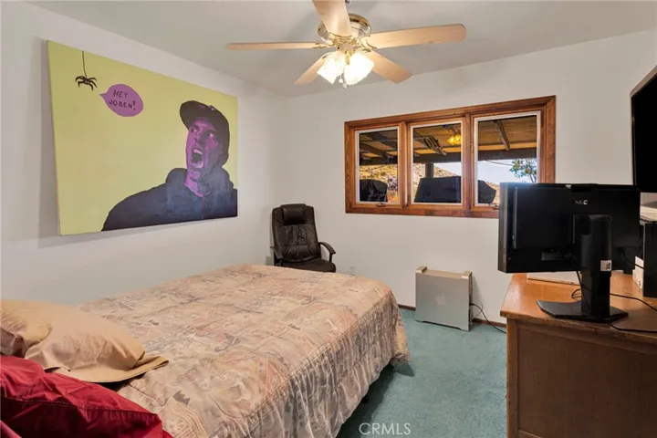 8988 Buena Vista, Apple Valley, California 92308
