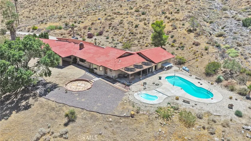 8988 Buena Vista, Apple Valley, California 92308