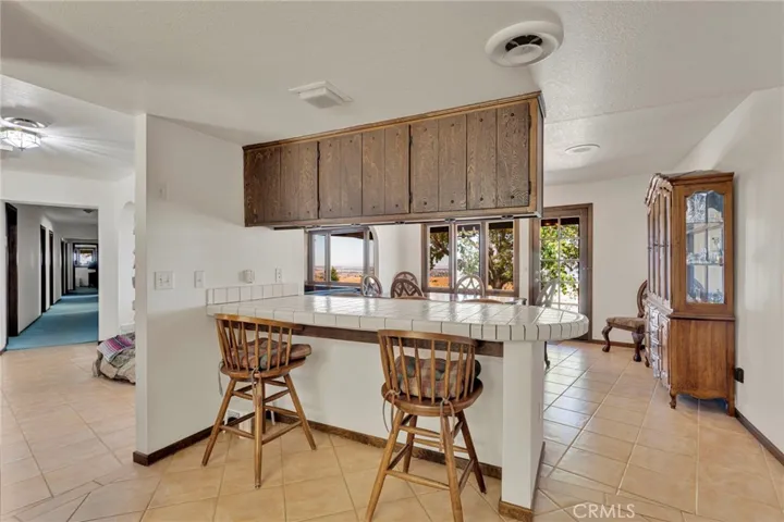 8988 Buena Vista, Apple Valley, California 92308
