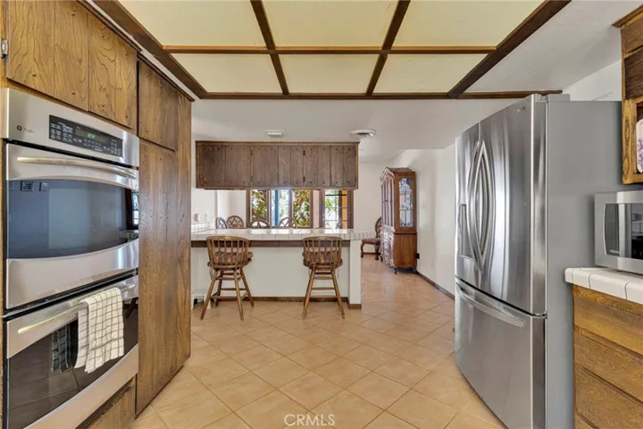 8988 Buena Vista, Apple Valley, California 92308