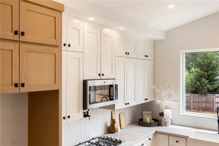 1586 Gate Lane, Paradise, California 95969