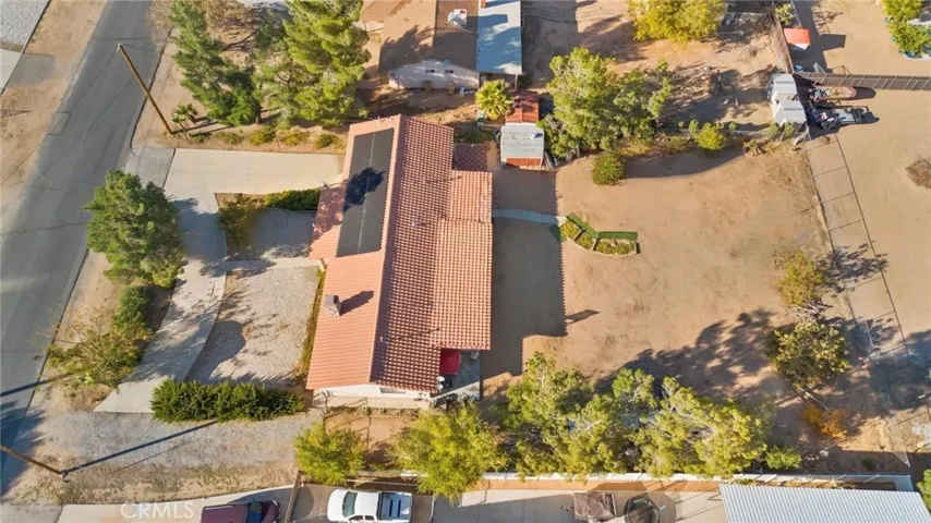 7371 Lyons, Hesperia, California 92345