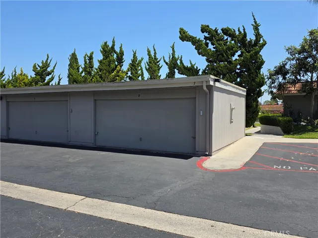 2 Car Garage