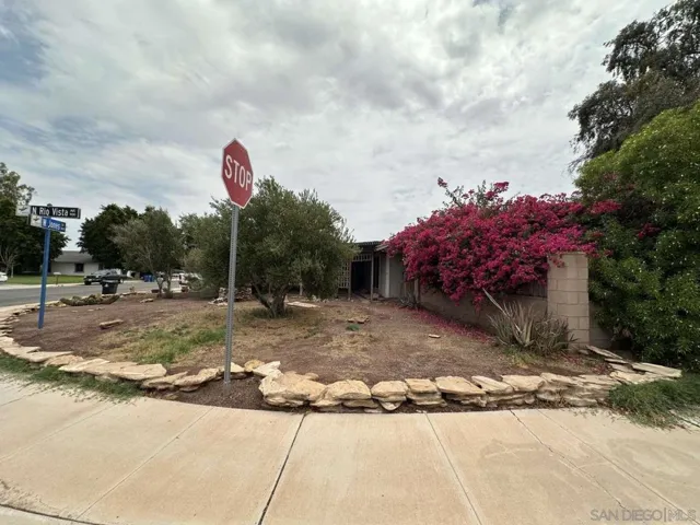 396 W Jones St, Brawley, California 92227