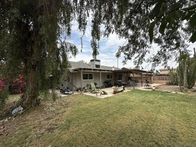396 W Jones St, Brawley, California 92227