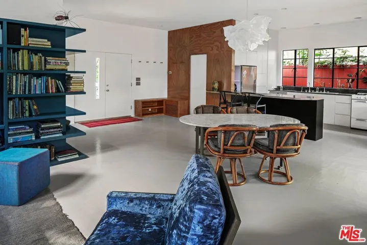 2311 Louella Avenue, Venice, California 90291