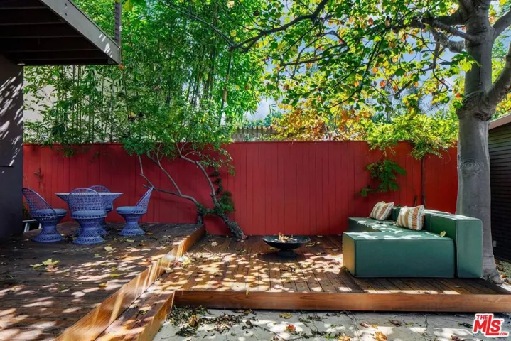2311 Louella Avenue, Venice, California 90291