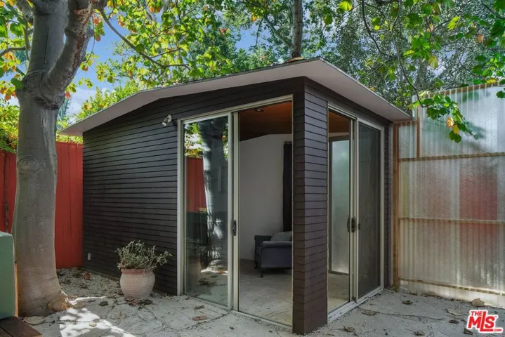2311 Louella Avenue, Venice, California 90291